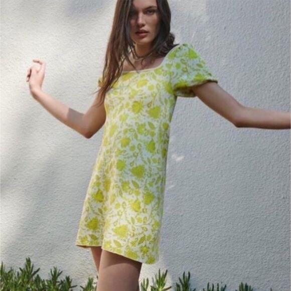 Zara Dresses & Skirts - Zara Medium Jacquard Puff Sleeve Mini Dress Chartreuse Floral Leaf Retro Chic